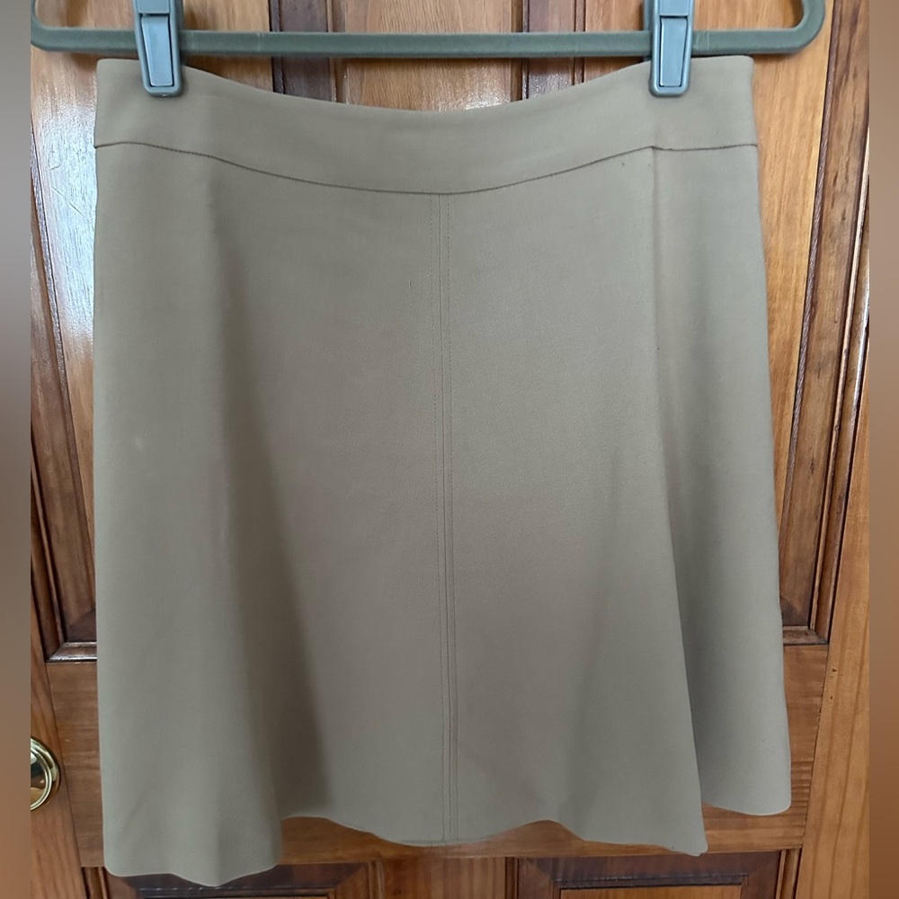 LOFT A-line Camel Mini Skirt in Size 6